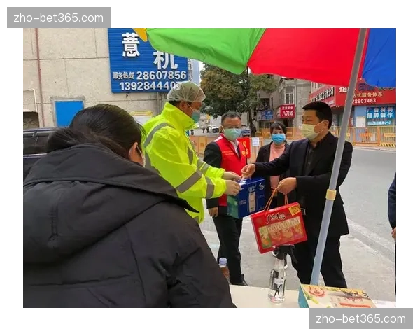 三镇控球优势难破密集防守，蓉城轮换防线坚守到底